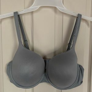 Victoria Secret bra for women 38D/E85
